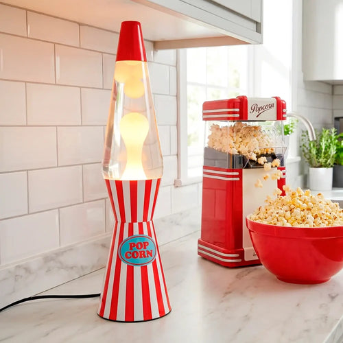 Fisura Design Lavalamp Popcorn naast een popcornmachine