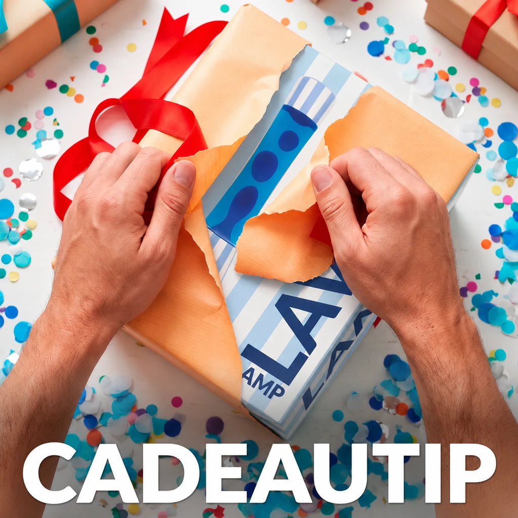 Fisura Grote Design Lavalamp met Blauwe Lava - Streepjes als perfecte cadeautip